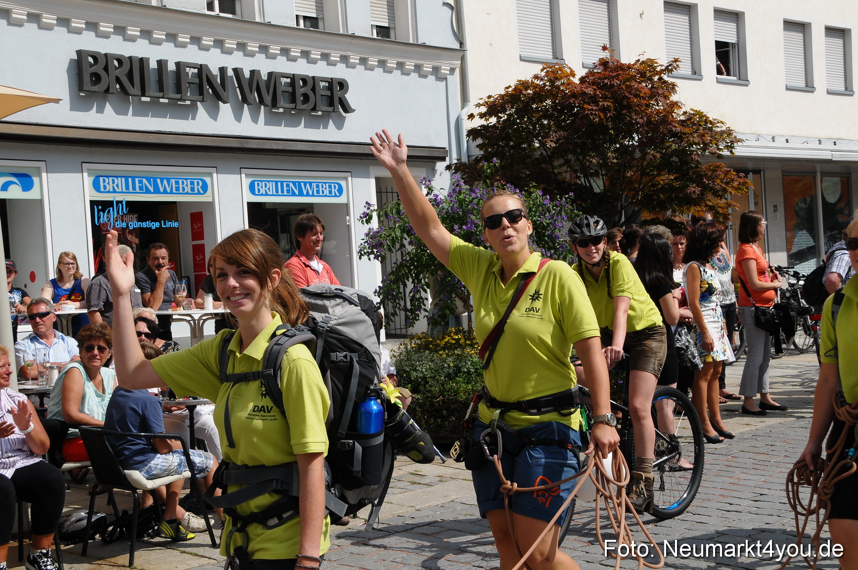 Volksfestzug Neumarkt 110813 0479