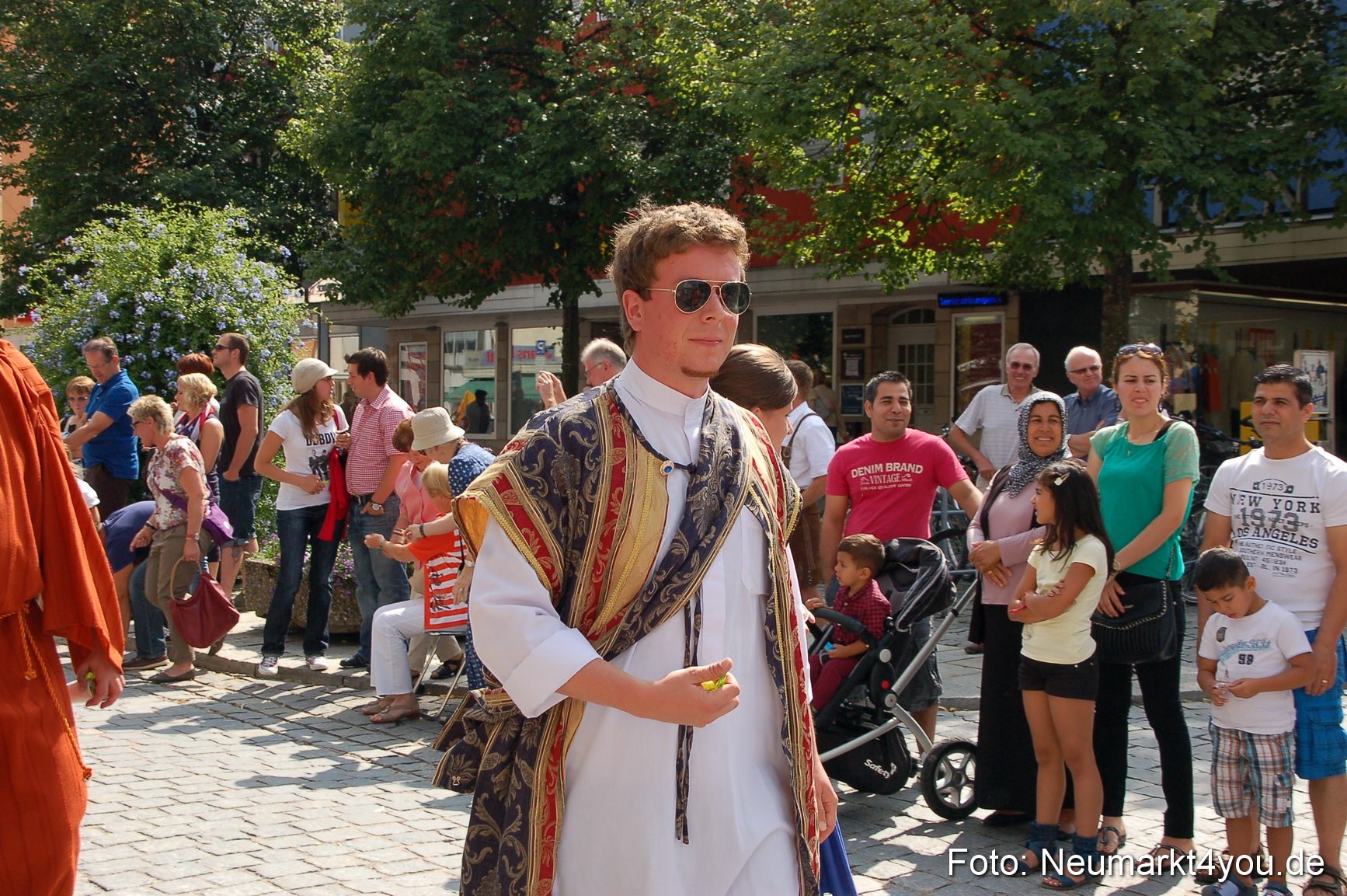 Volksfestzug Neumarkt 110813 0481