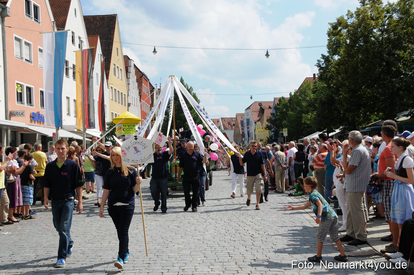 Volksfestzug Neumarkt 110813 0482