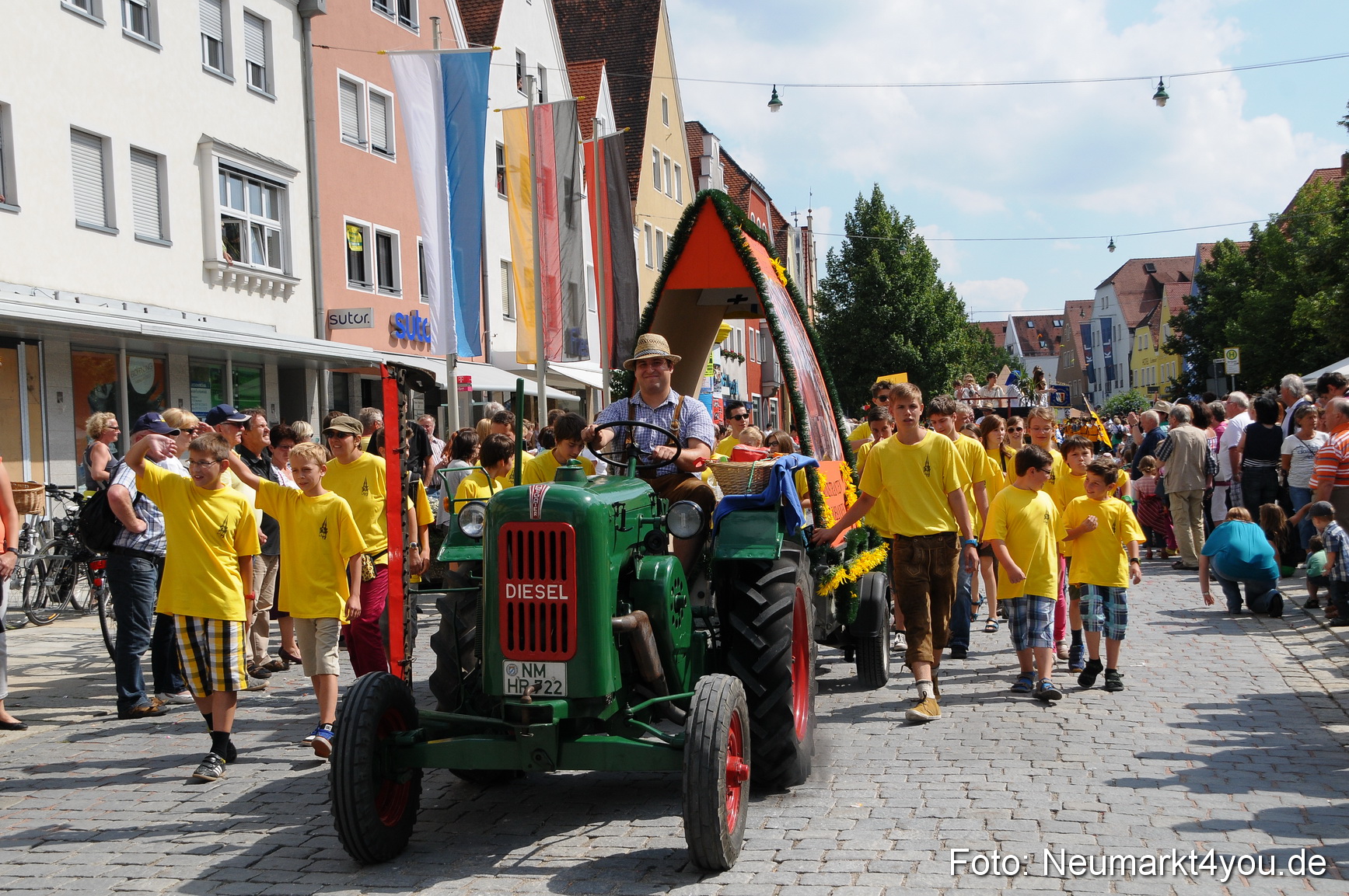 Volksfestzug Neumarkt 110813 0487