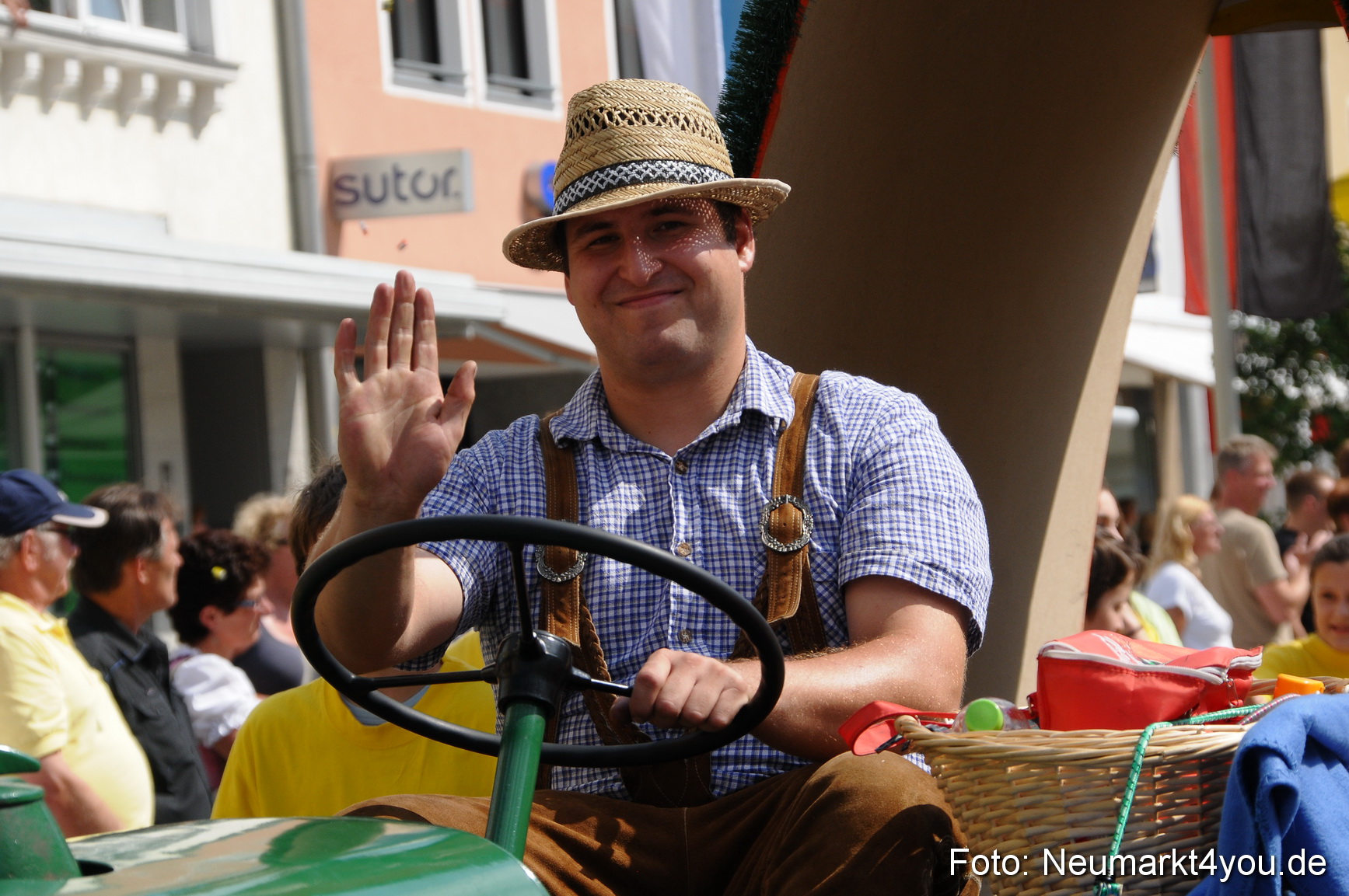 Volksfestzug Neumarkt 110813 0489