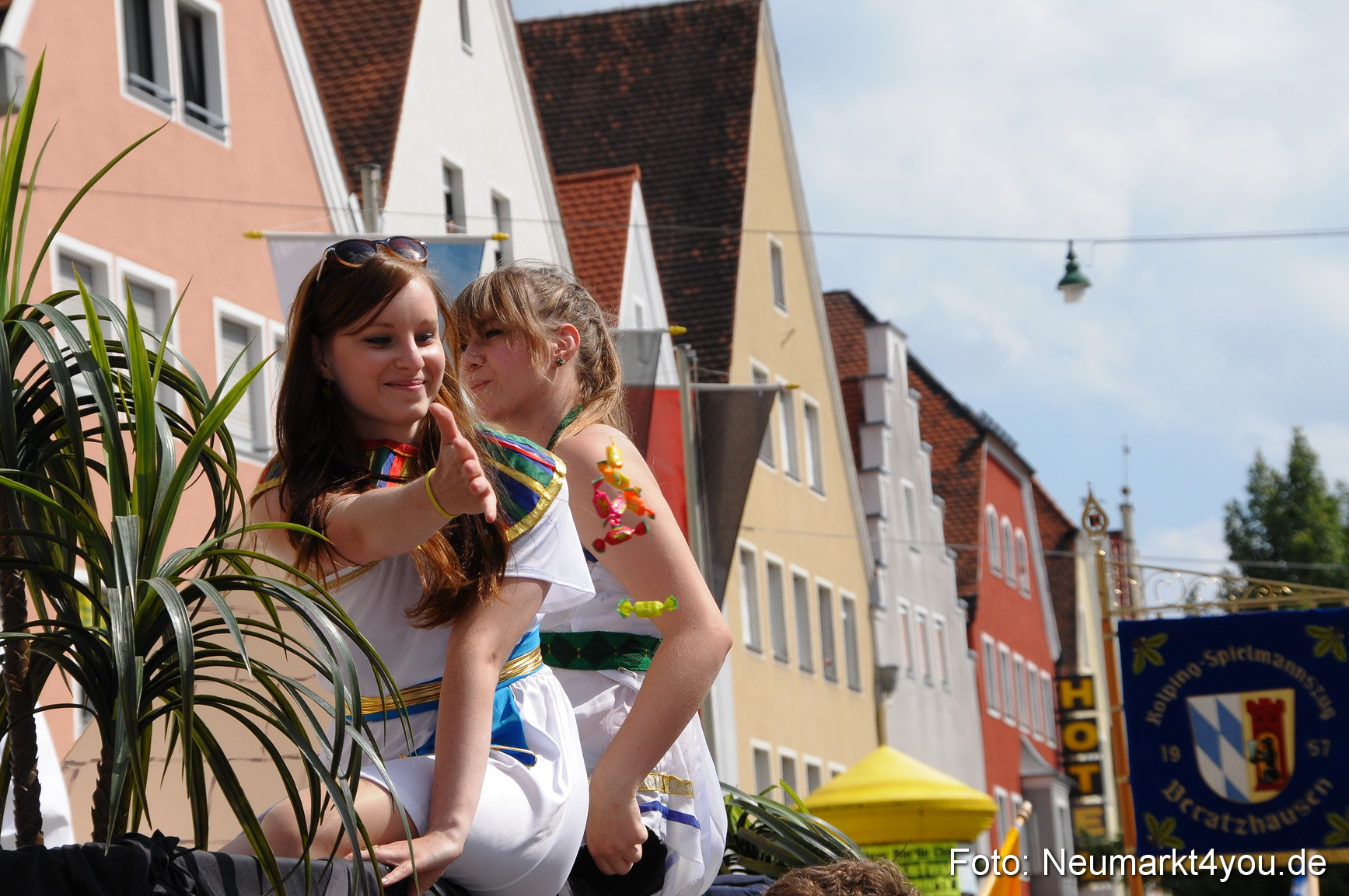 Volksfestzug Neumarkt 110813 0498