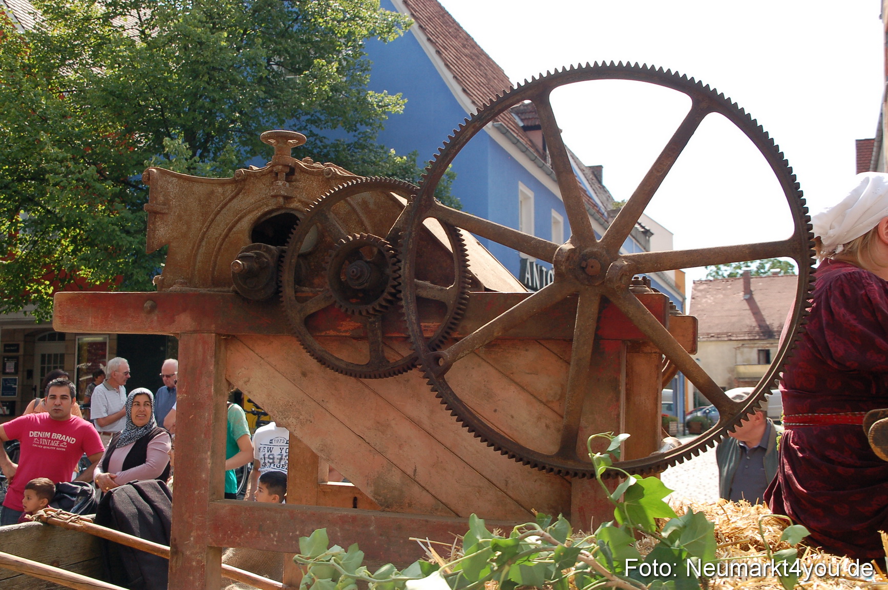 Volksfestzug Neumarkt 110813 0509