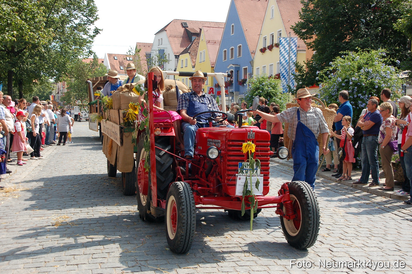 Volksfestzug Neumarkt 110813 0513