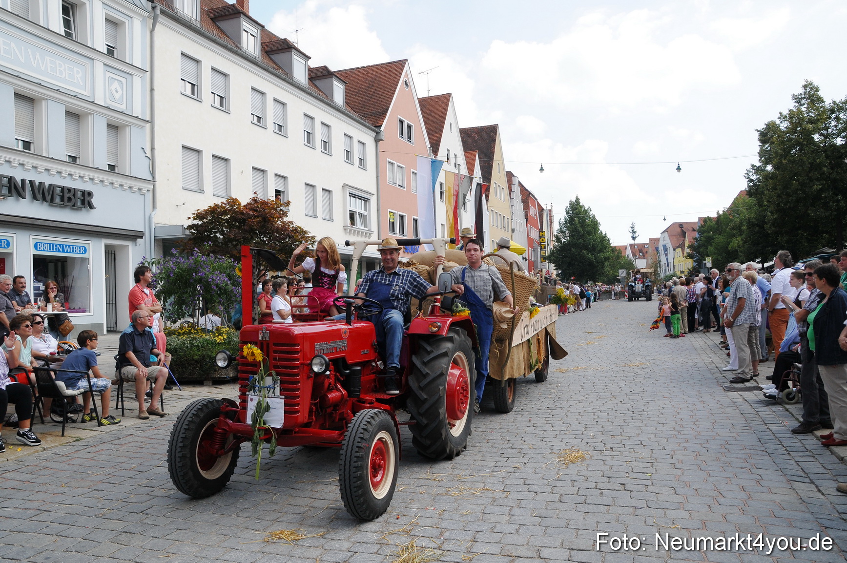 Volksfestzug Neumarkt 110813 0524