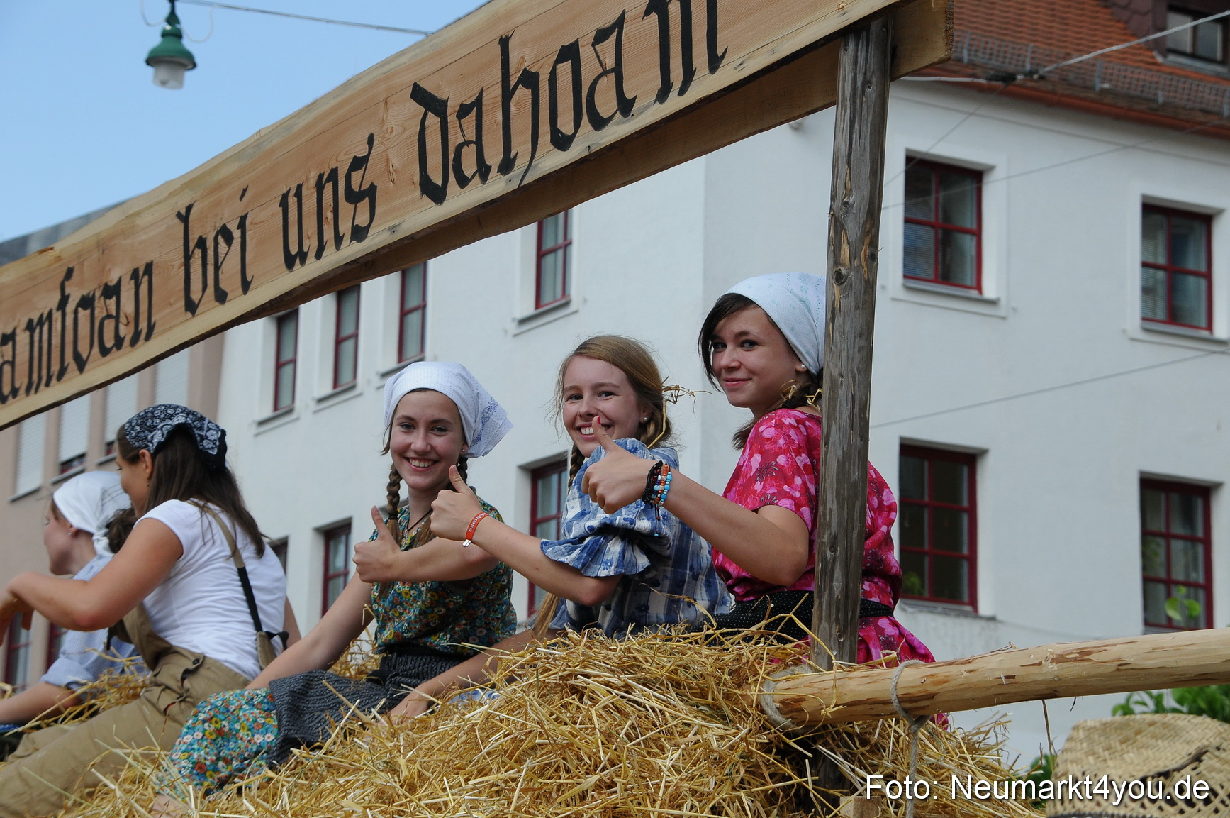 Volksfestzug Neumarkt 110813 0530