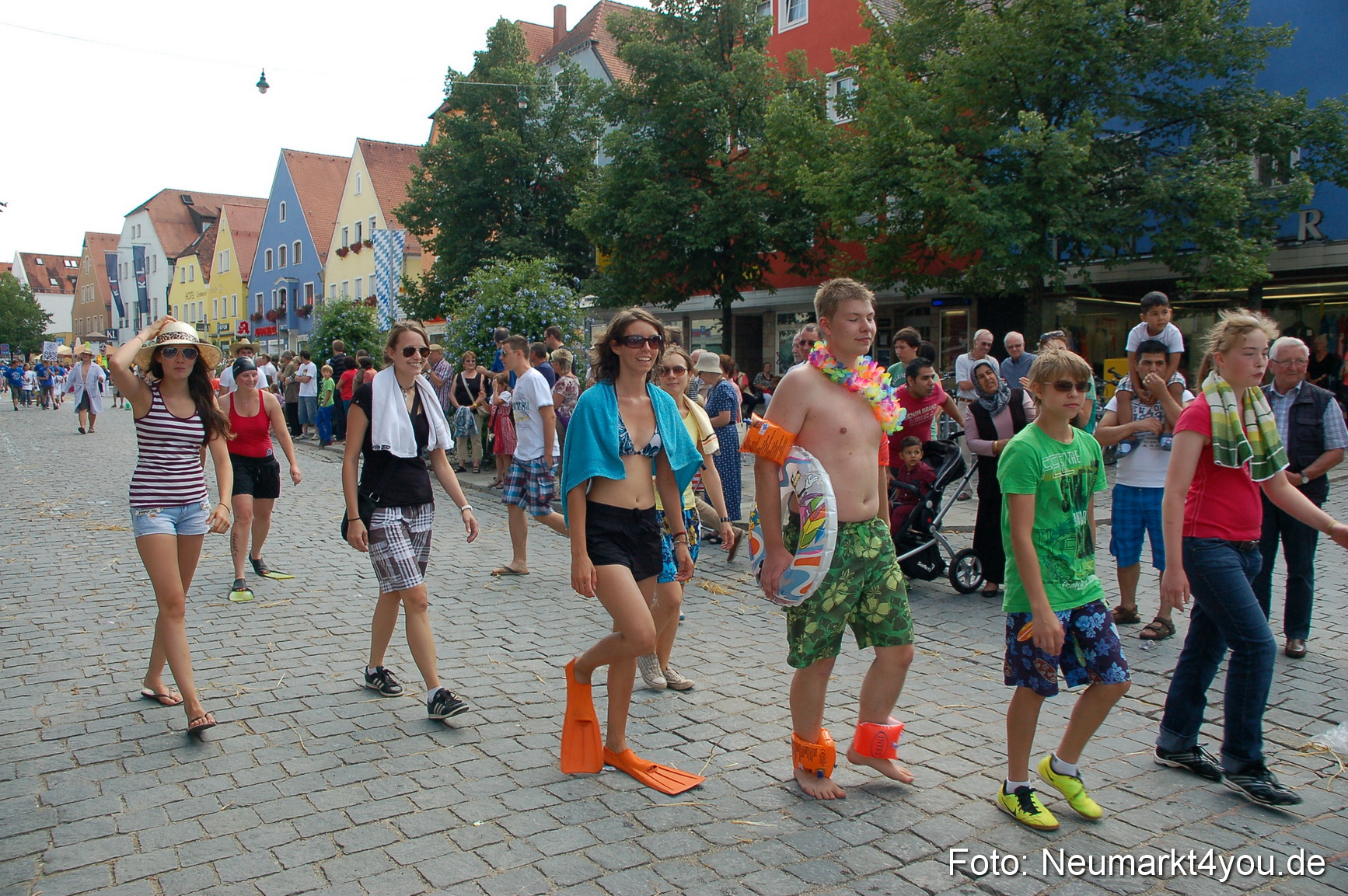 Volksfestzug Neumarkt 110813 0532
