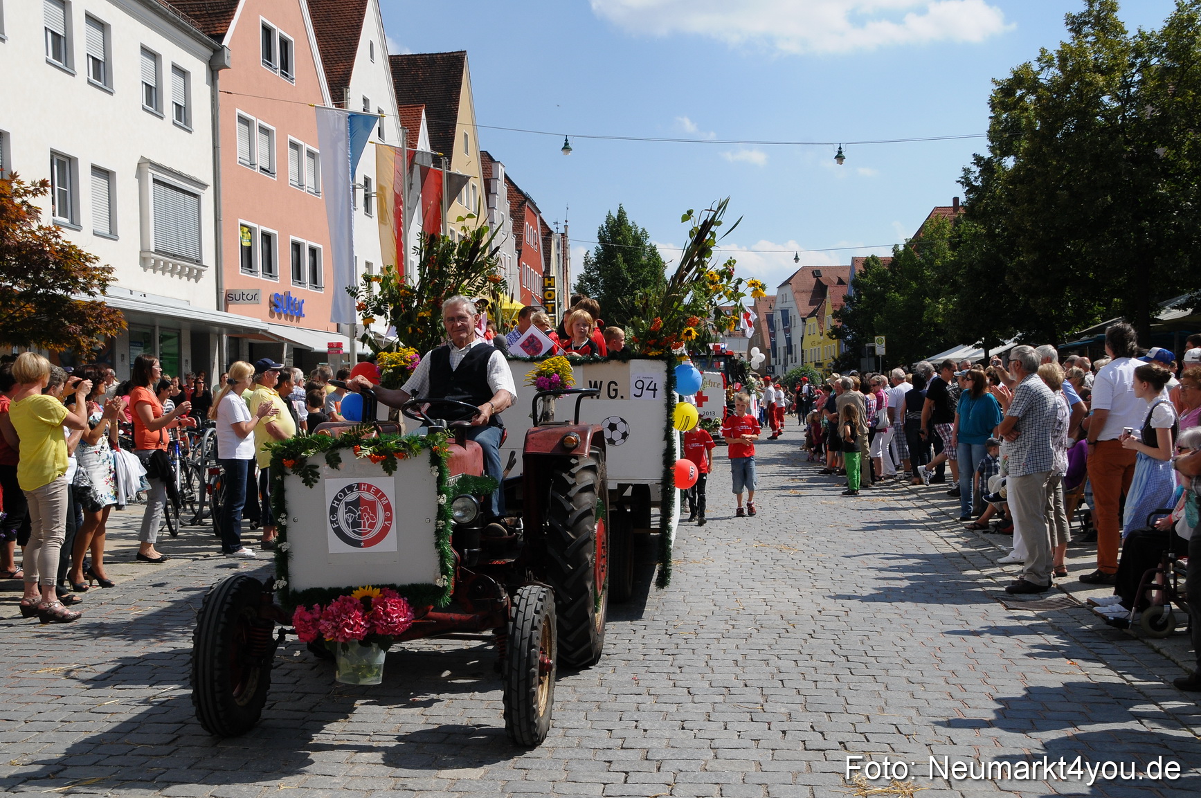 Volksfestzug Neumarkt 110813 0585