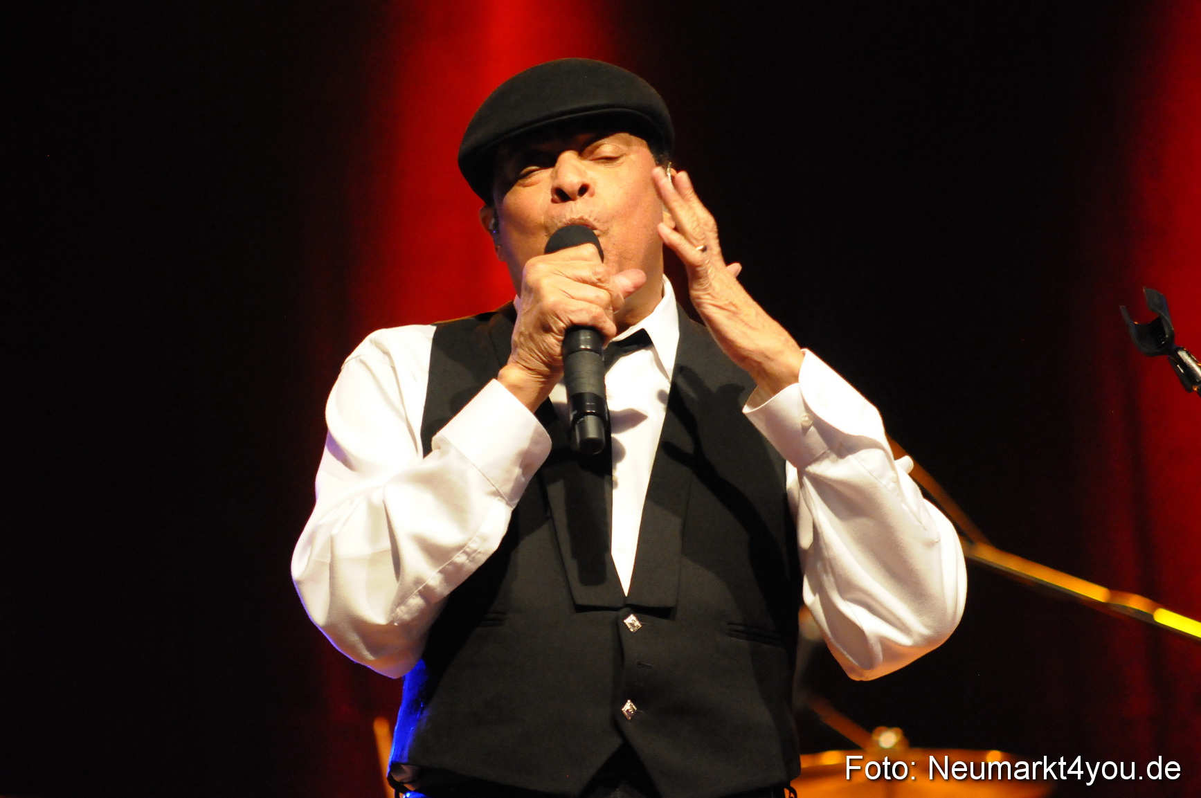 Jazzvestival Al Jarreau 030513 0023