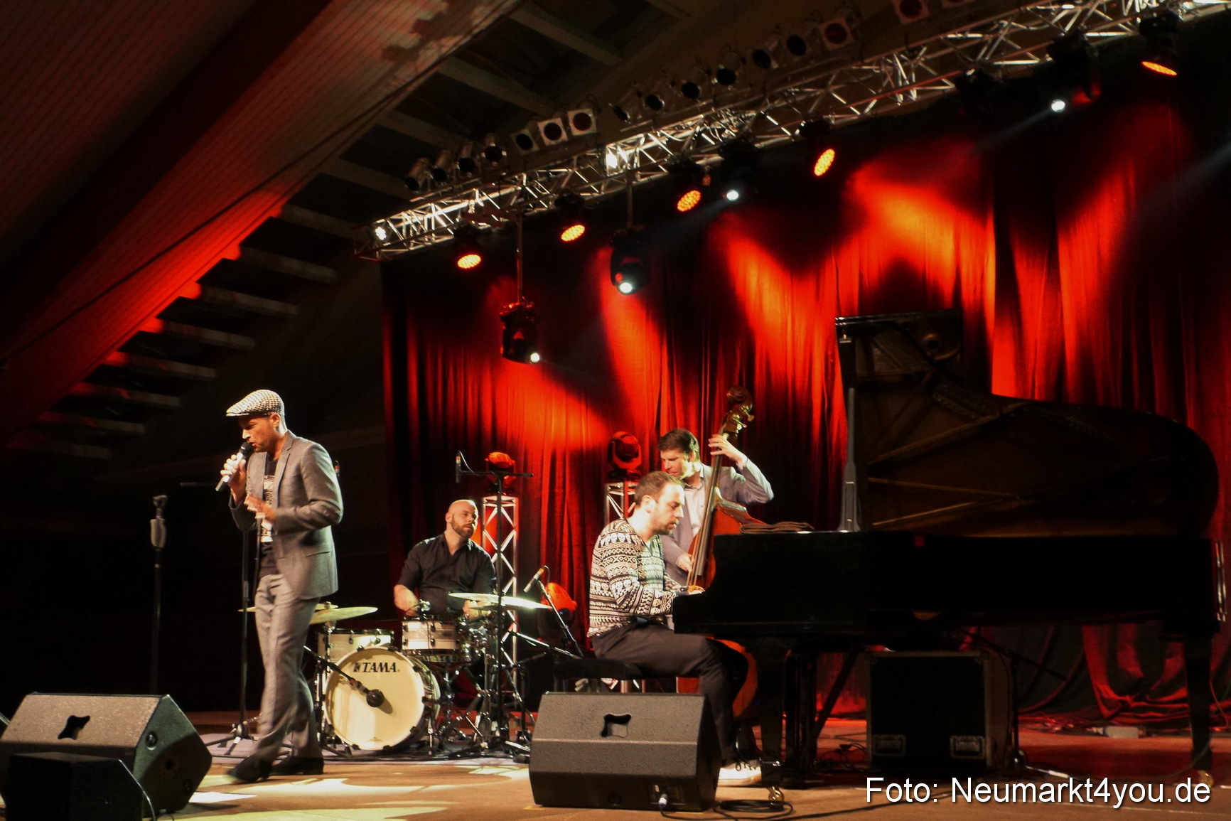 Jazzvestival Roger Cicero 040513 0008