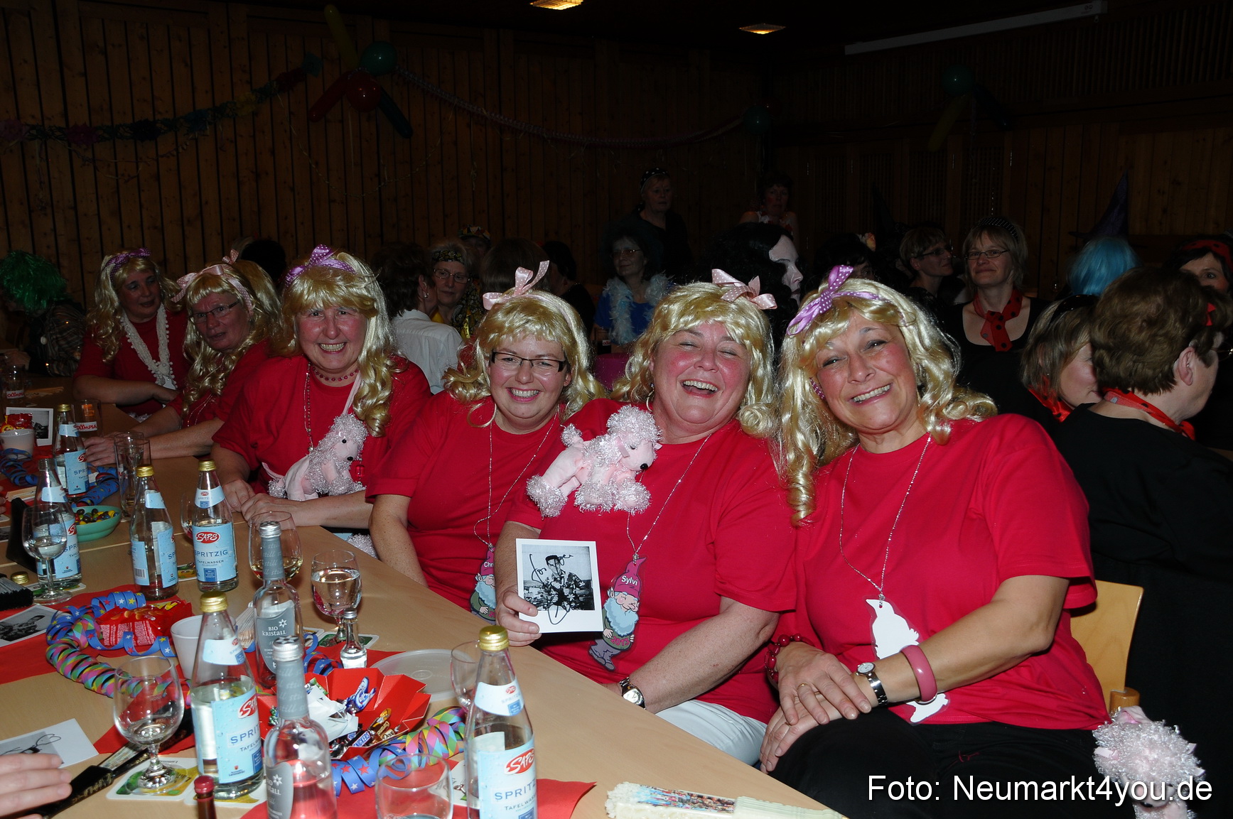 Weiberfasching Neumarkt 070213 0008