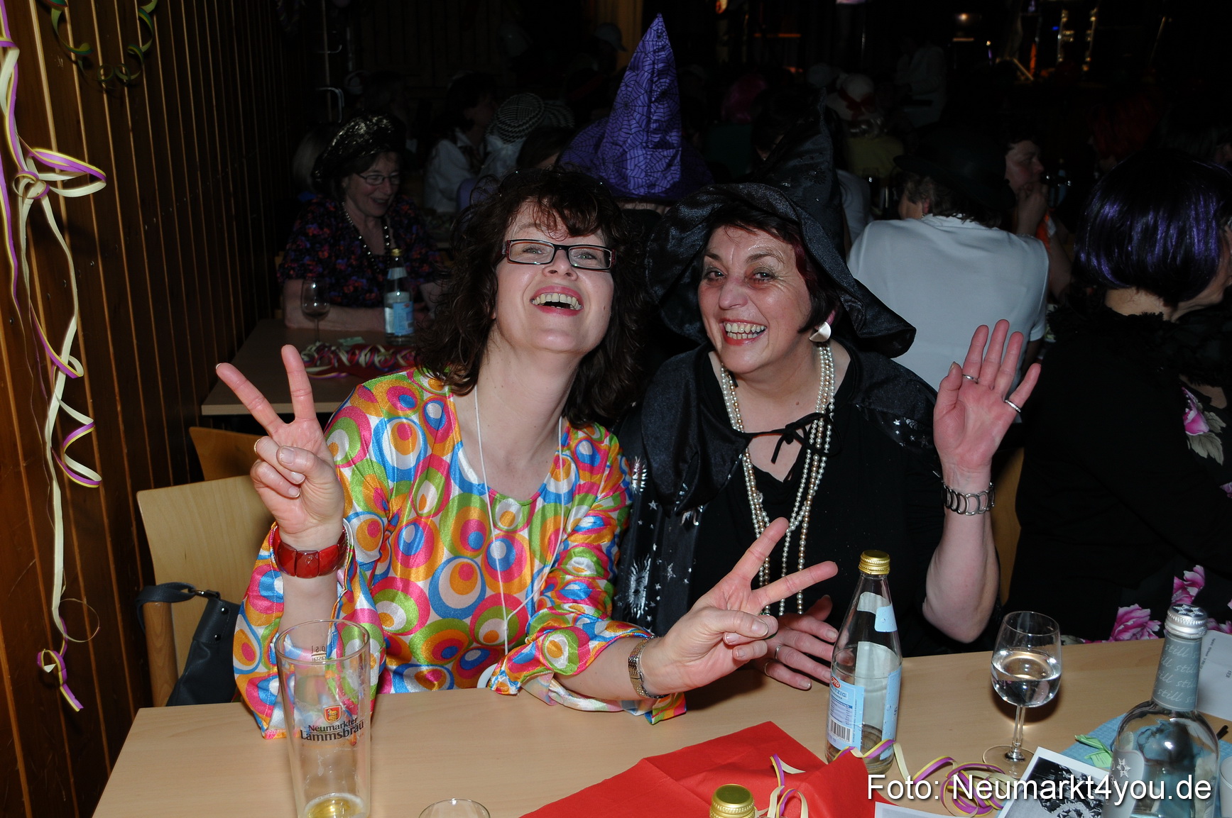 Weiberfasching Neumarkt 070213 0010