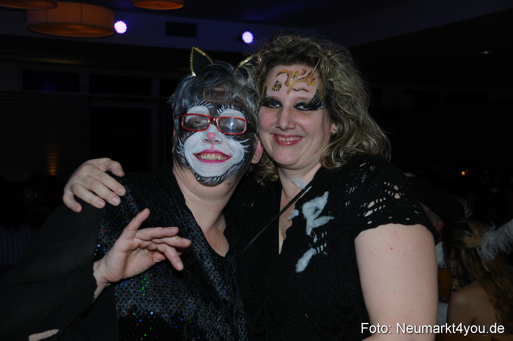 Weiberfasching Neumarkt 070213 0035