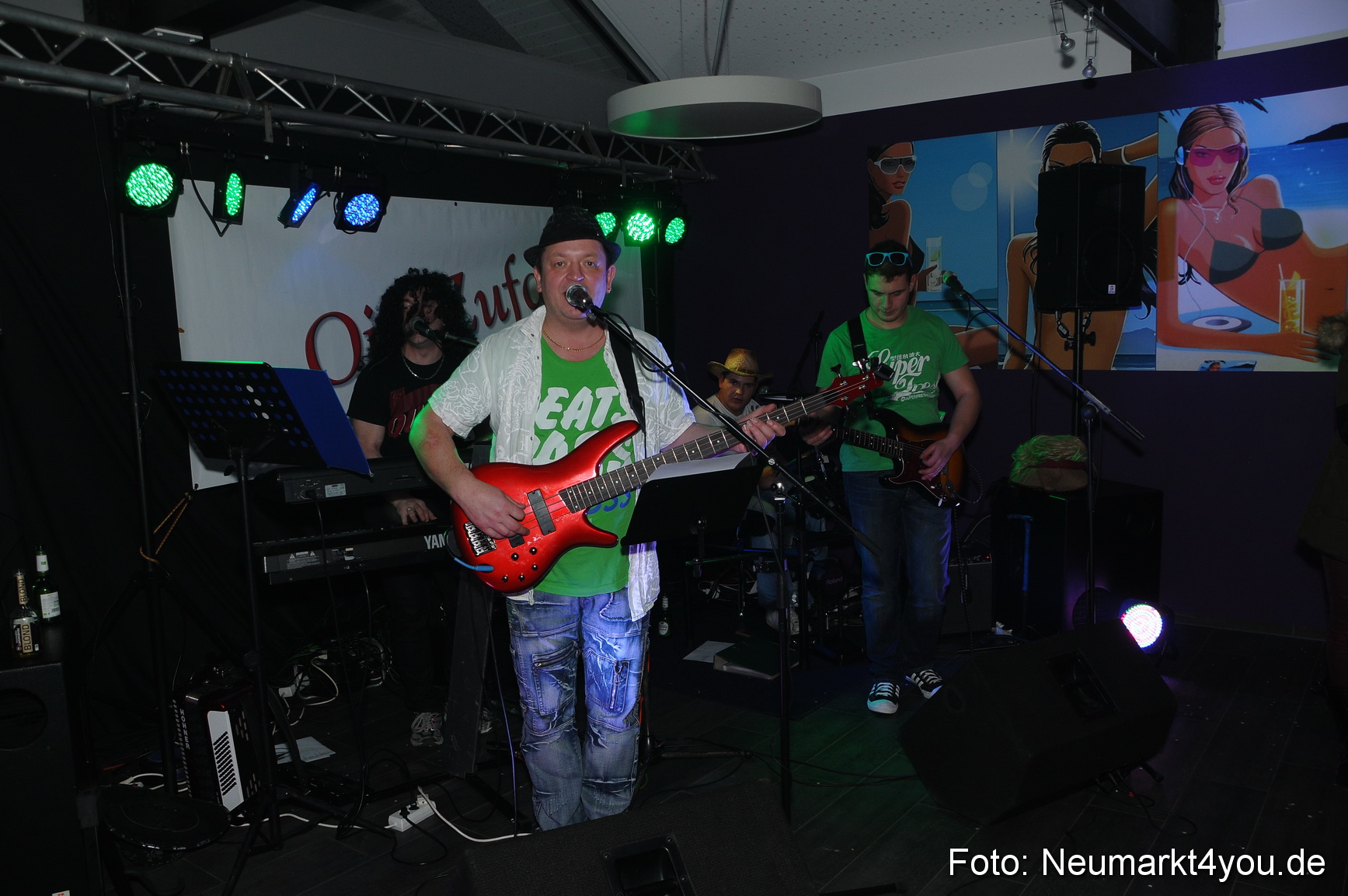 Weiberfasching Neumarkt 070213 0045