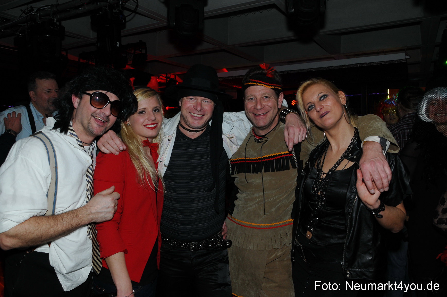 Weiberfasching Neumarkt 070213 0053