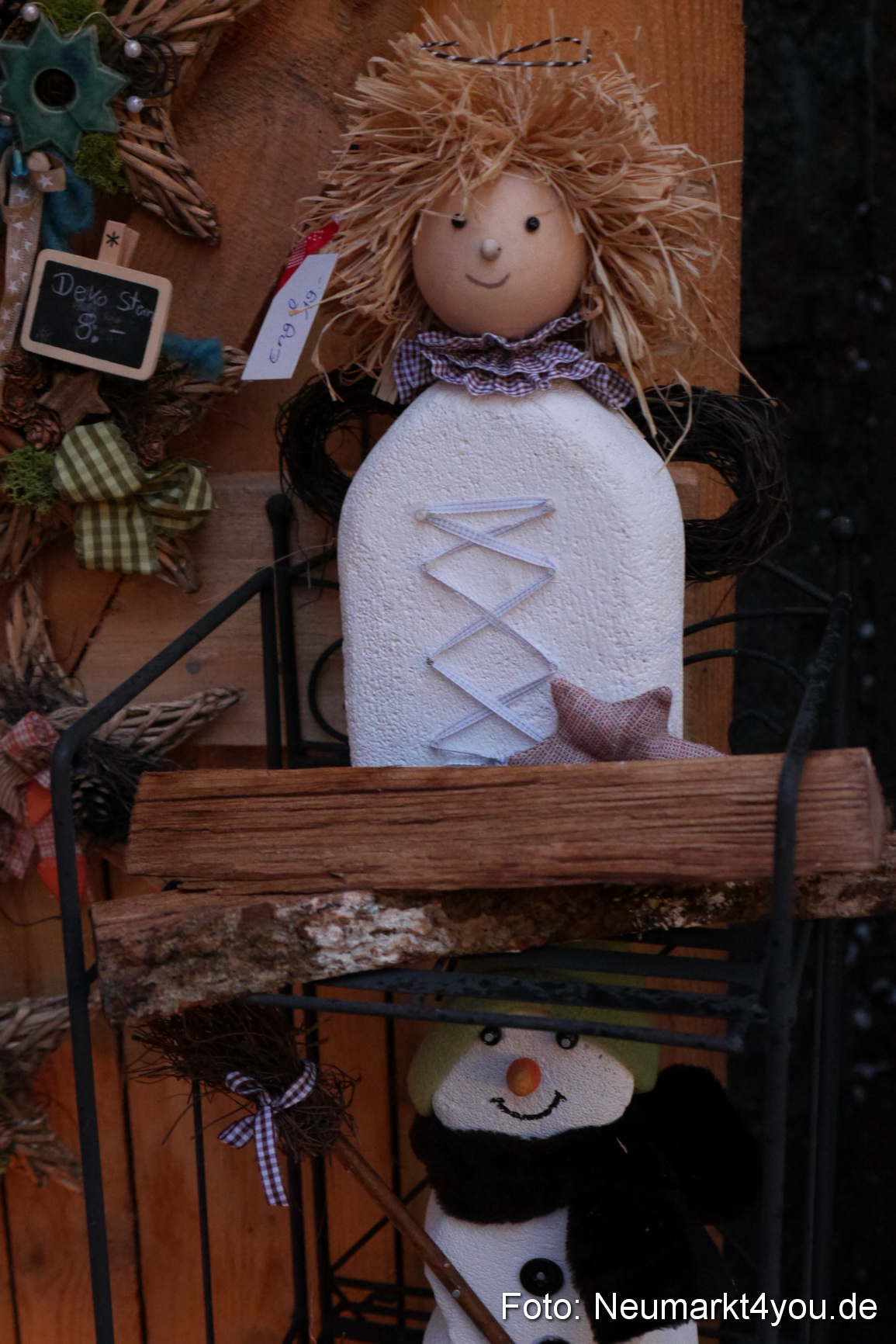 Weihnachtsmarkt Neumarkt 281113 0004