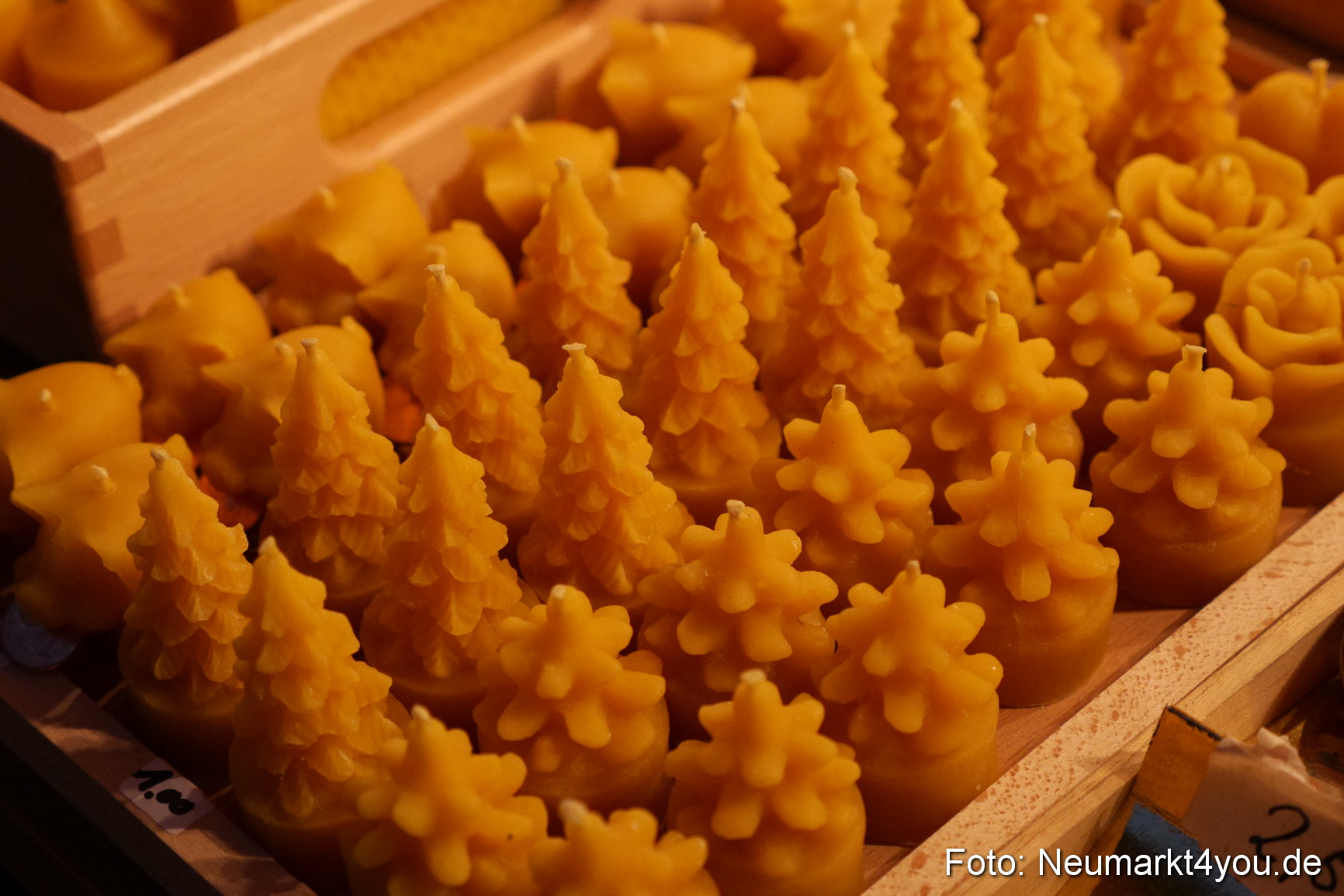 Weihnachtsmarkt Neumarkt 281113 0024