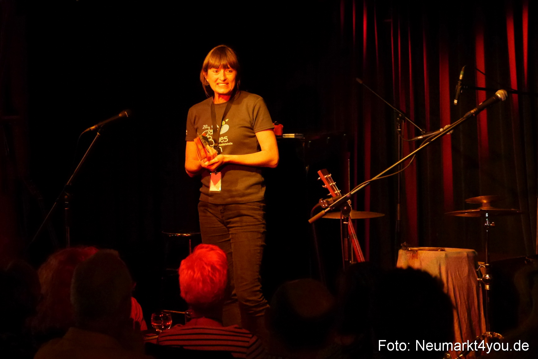 0054 Lisa Doby 300414