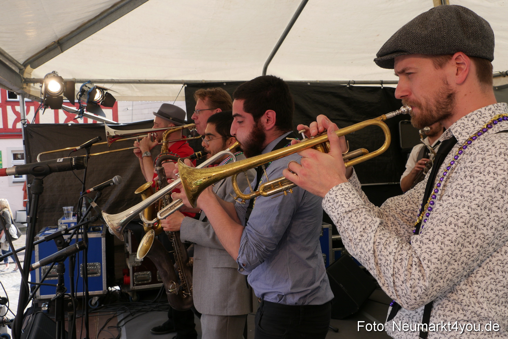 0112 Neutral Ground Brass Band 010515