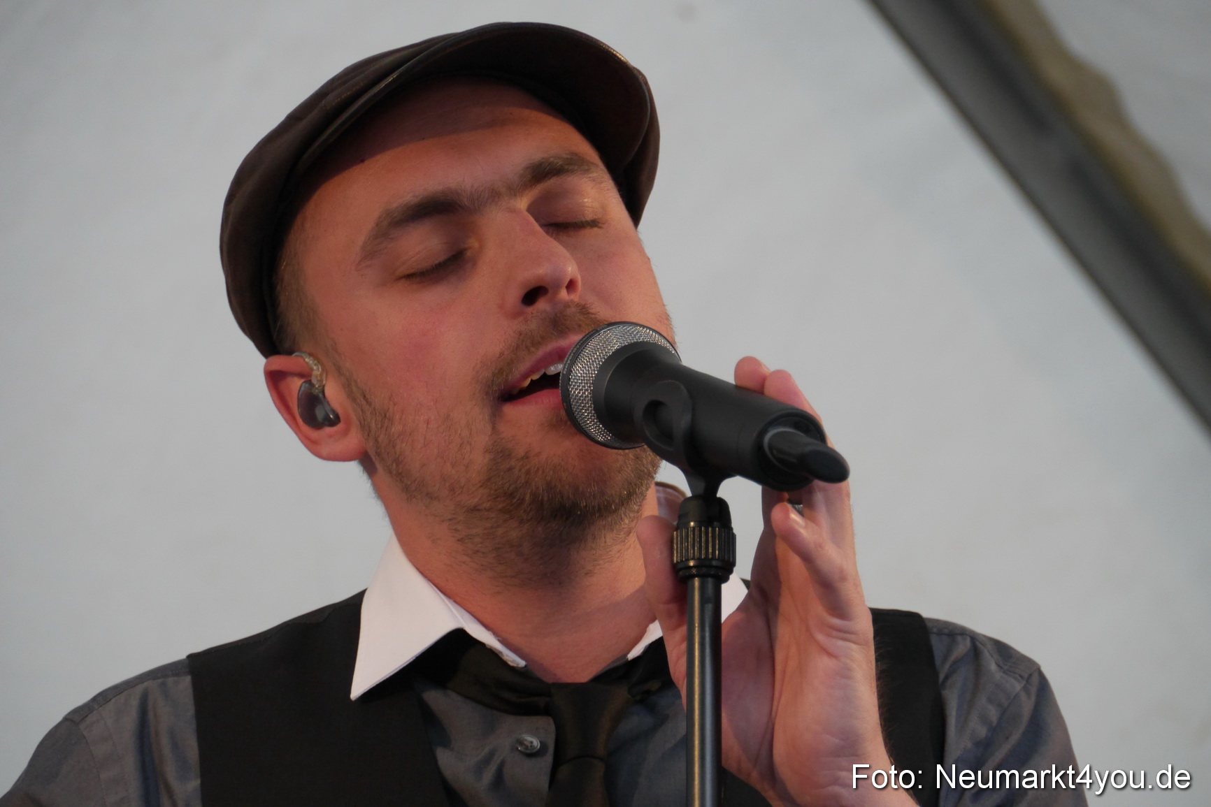 0136 Max Mutzke Feat Monopunkt 010514