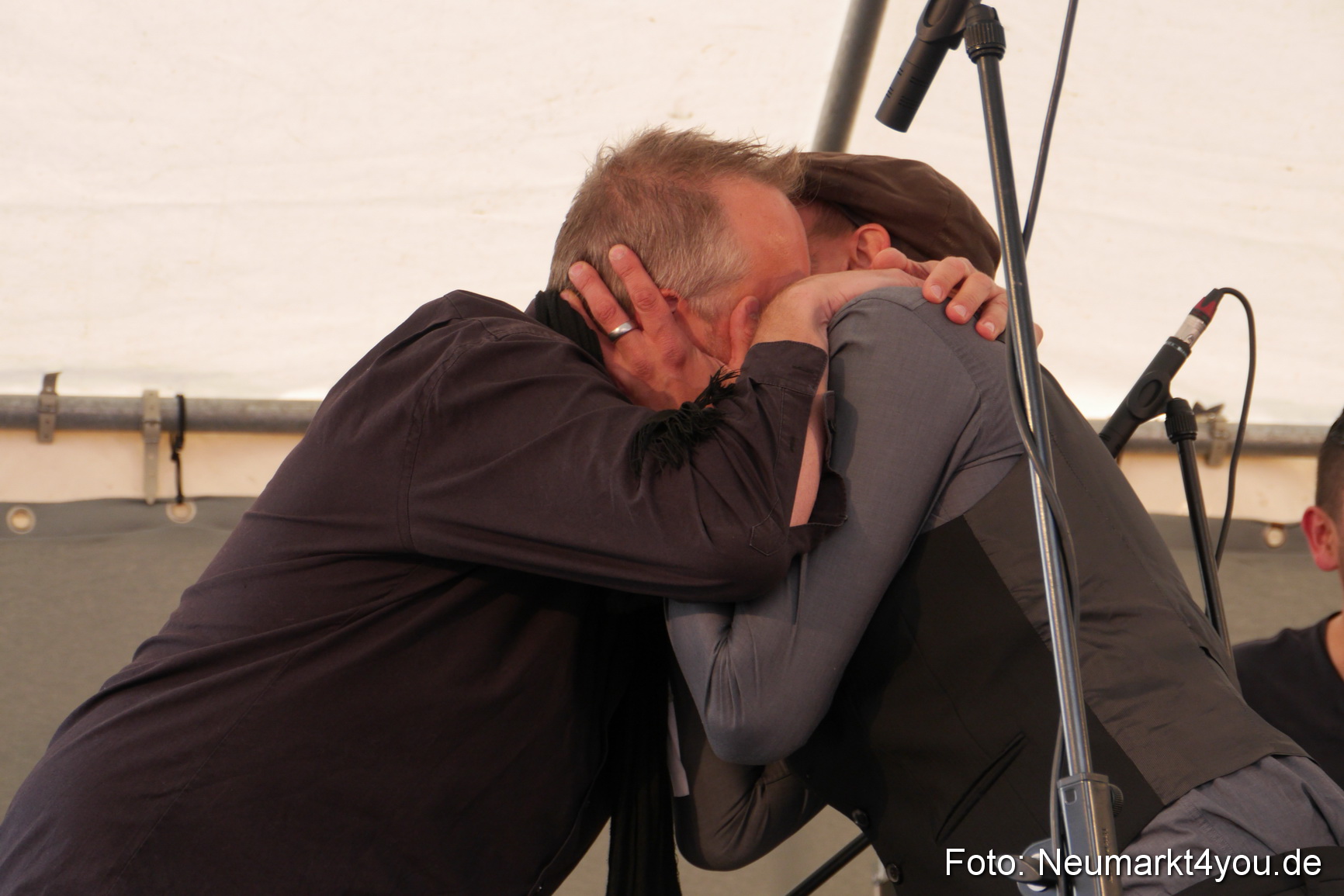 0166 Max Mutzke Feat Monopunkt 010514