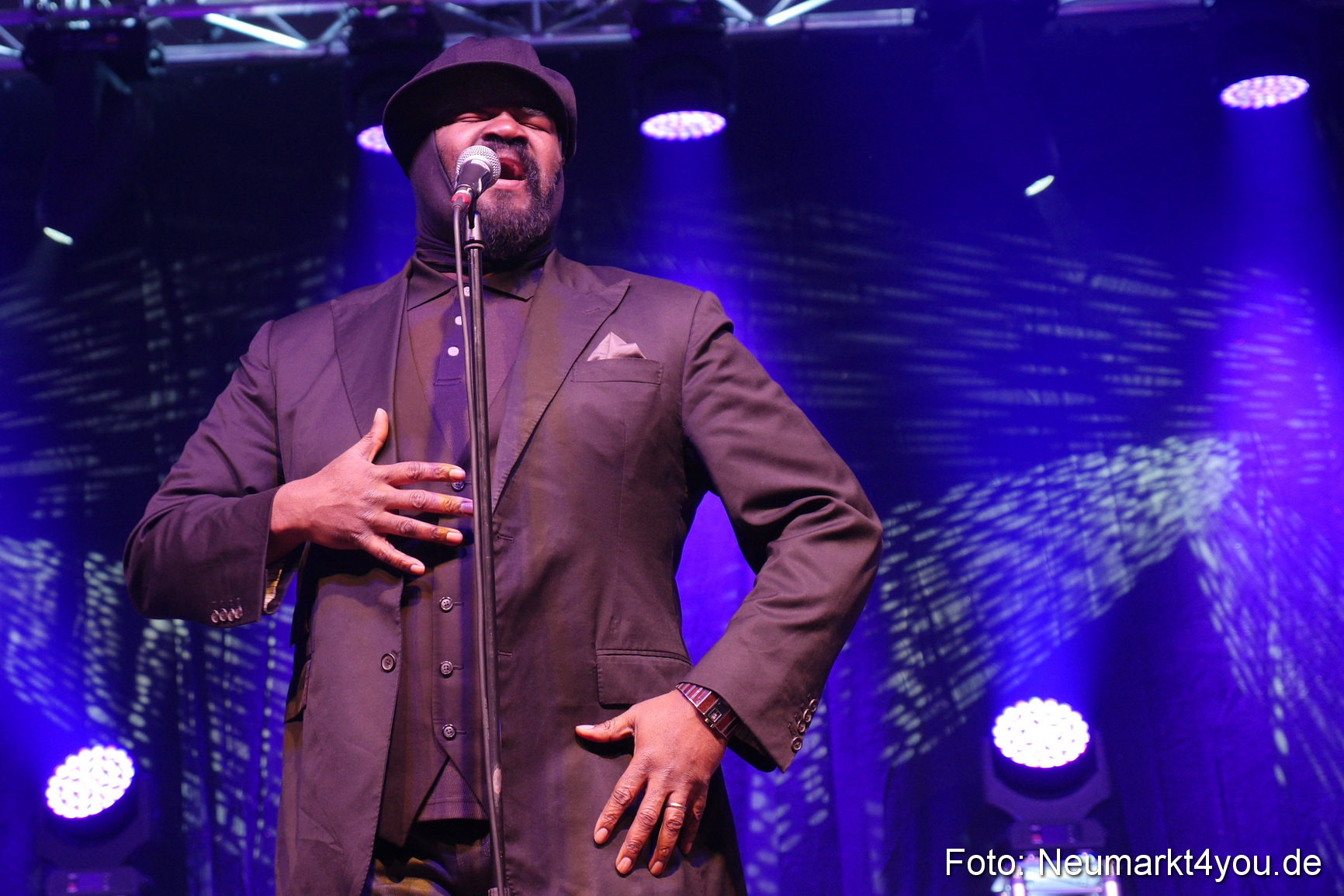 0212 Gregory Porter und Band 020514