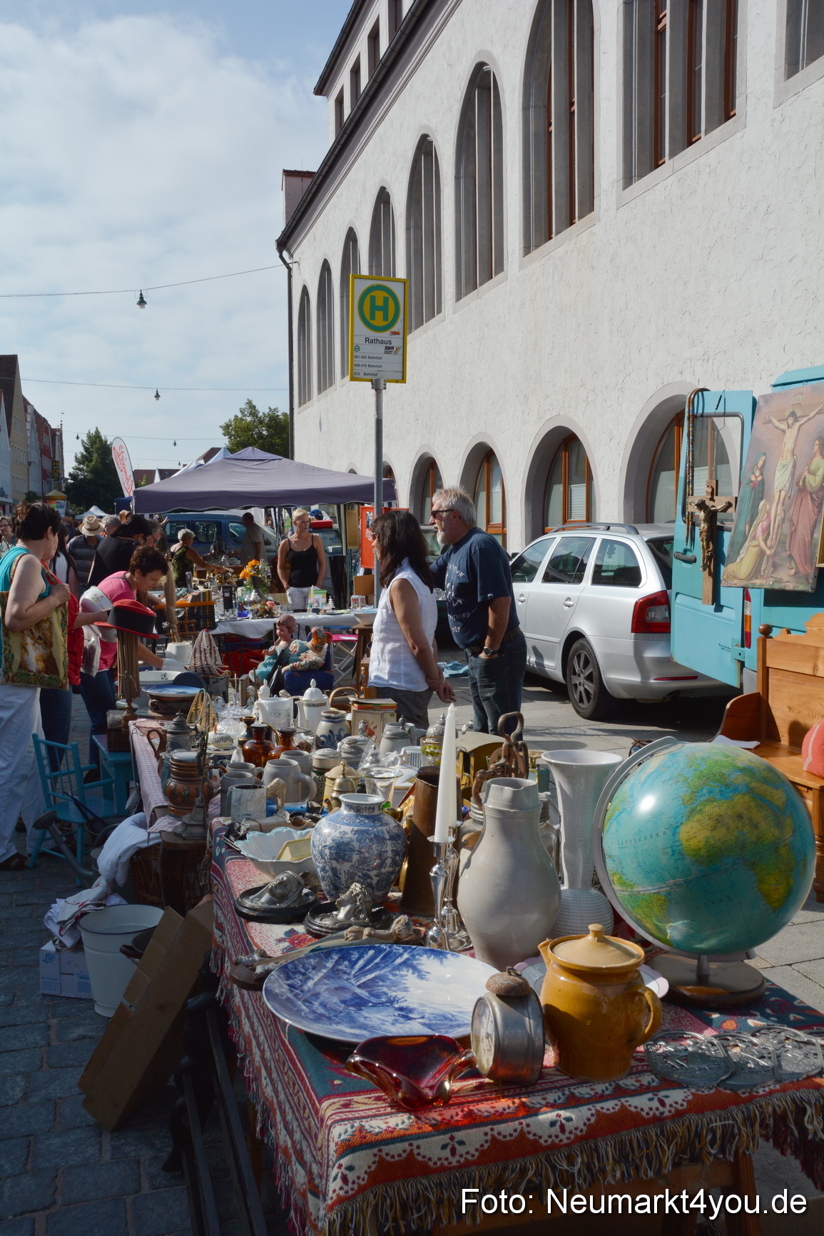 Altstadtflohmarkt Neumarkt 020814 0012