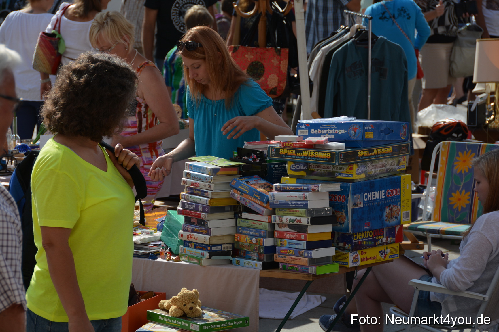 Altstadtflohmarkt Neumarkt 020814 0015