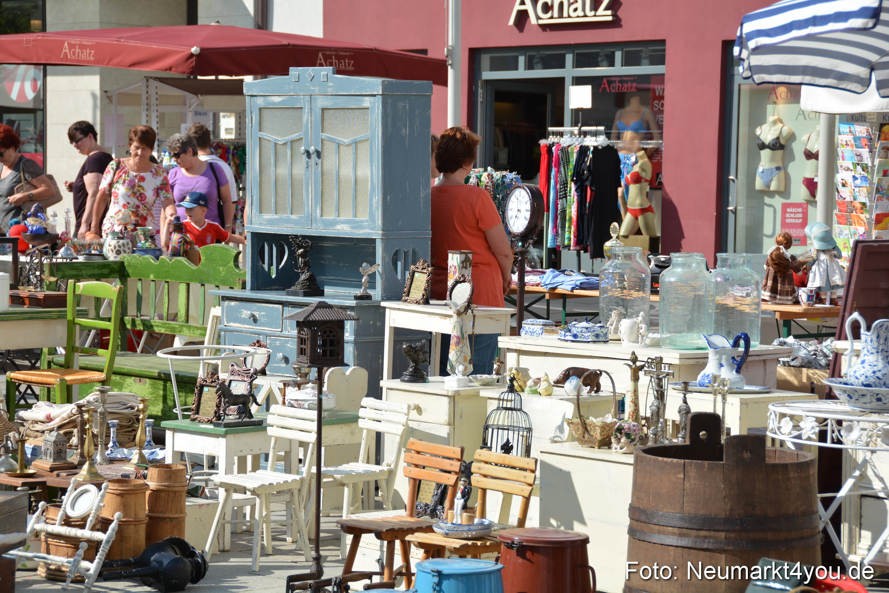 Altstadtflohmarkt Neumarkt 020814 0026