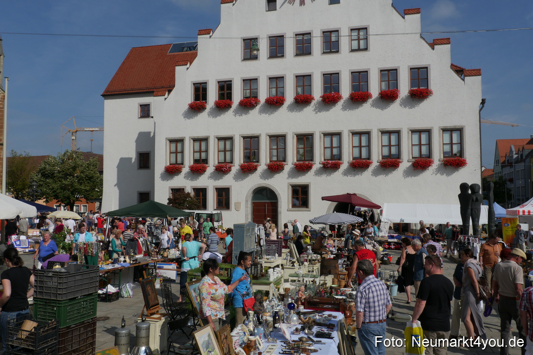 Altstadtflohmarkt Neumarkt 020814 0032