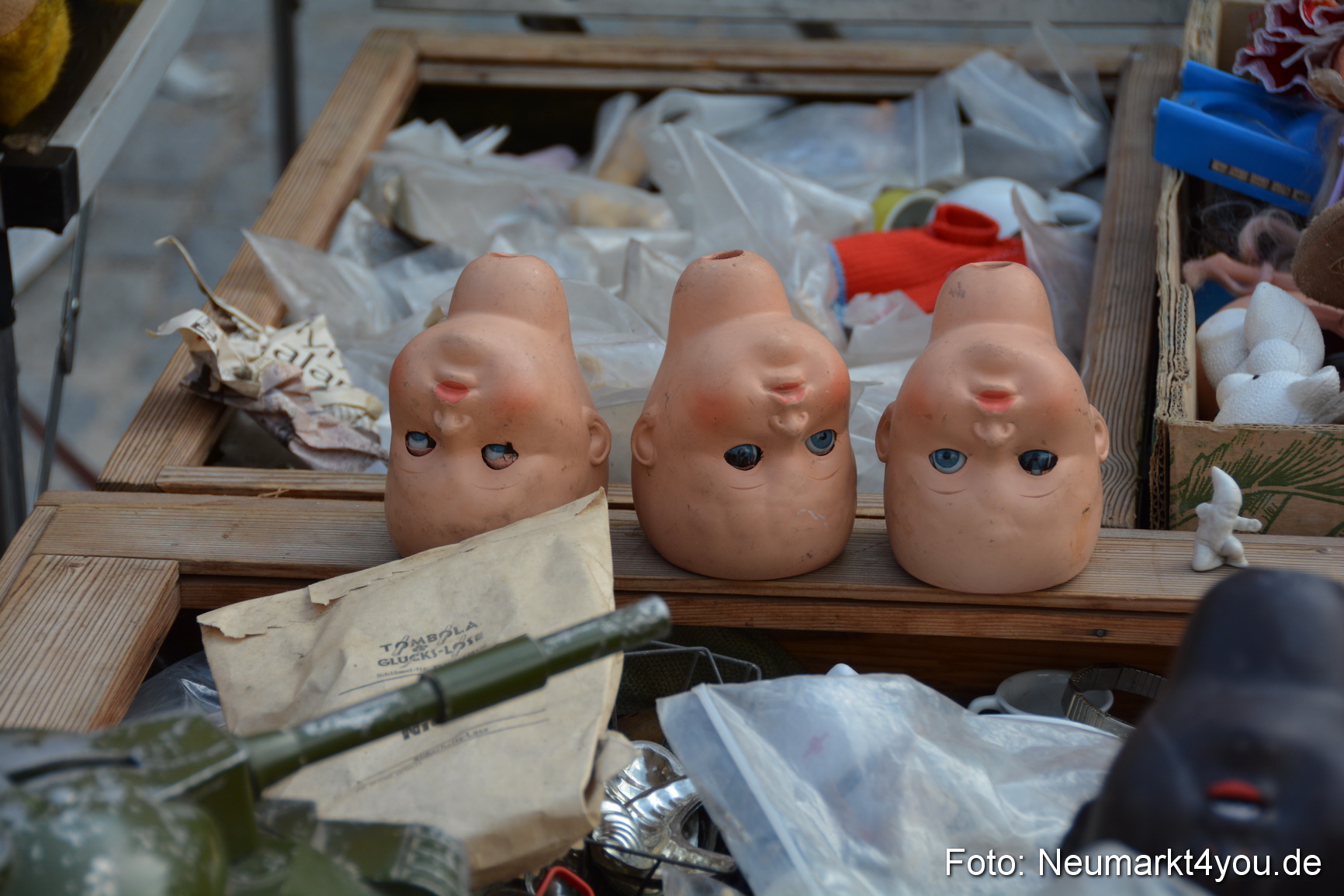 Altstadtflohmarkt Neumarkt 020814 0034