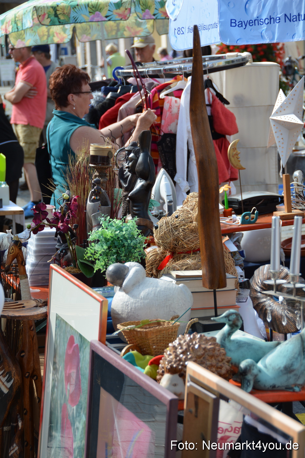 Altstadtflohmarkt Neumarkt 020814 0045