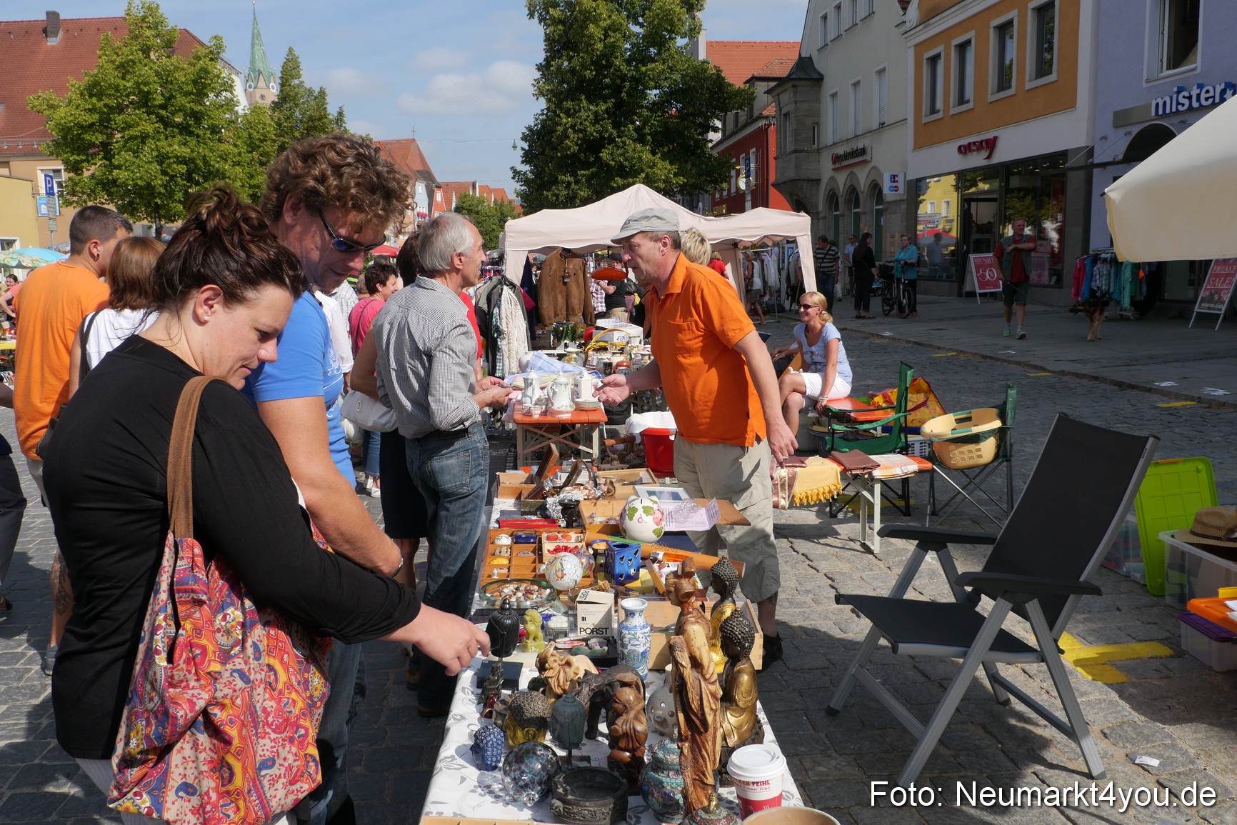 Altstadtflohmarkt Neumarkt 020814 0057