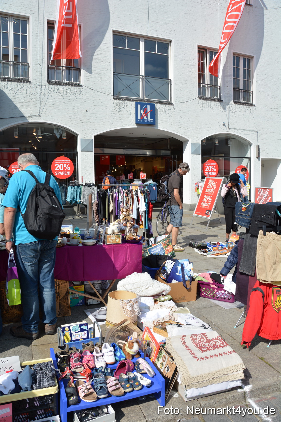 Altstadtflohmarkt Neumarkt 020814 0062