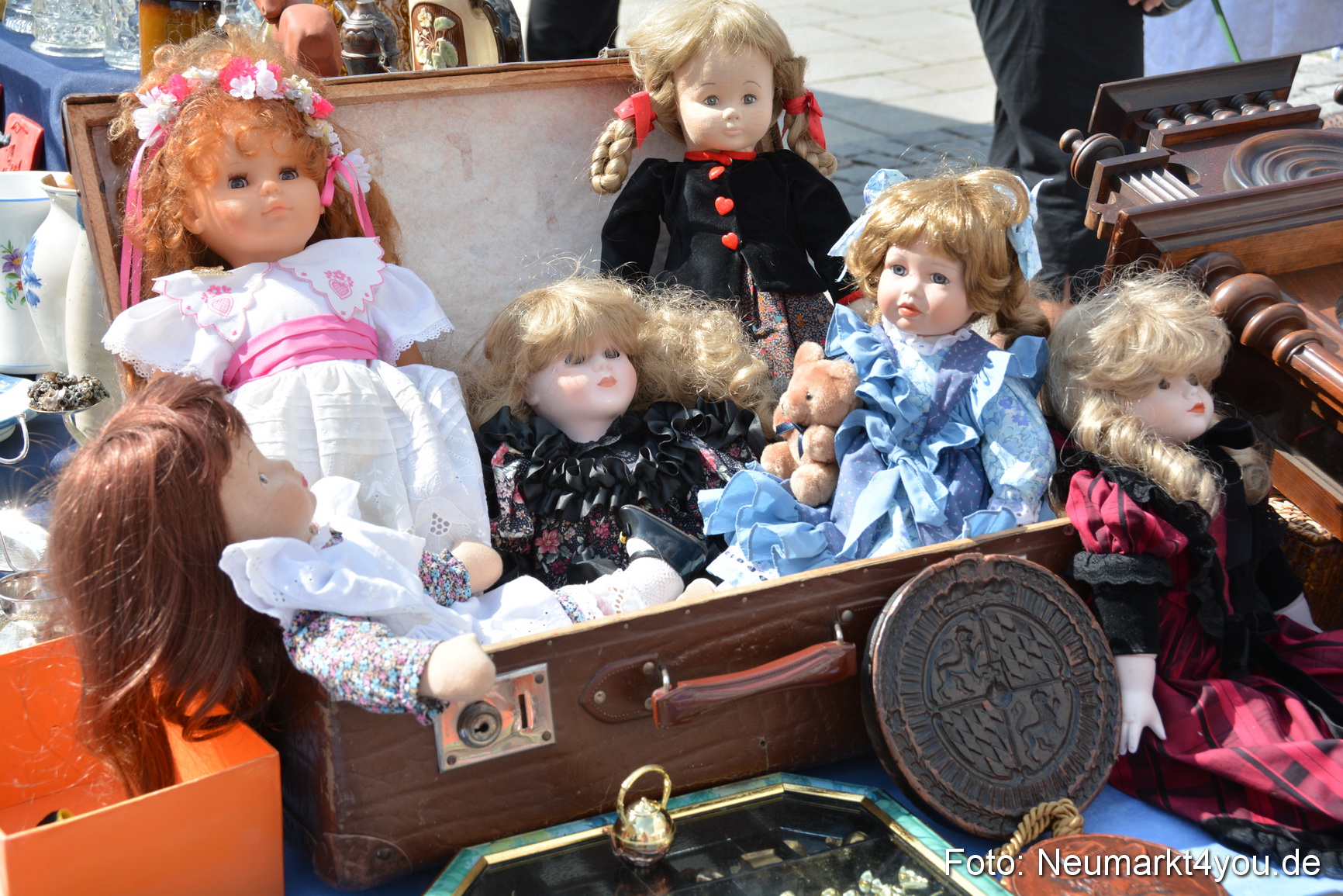 Altstadtflohmarkt Neumarkt 020814 0072