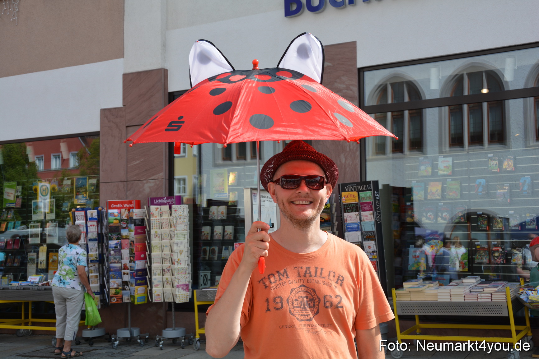 Altstadtflohmarkt Neumarkt 020814 0074