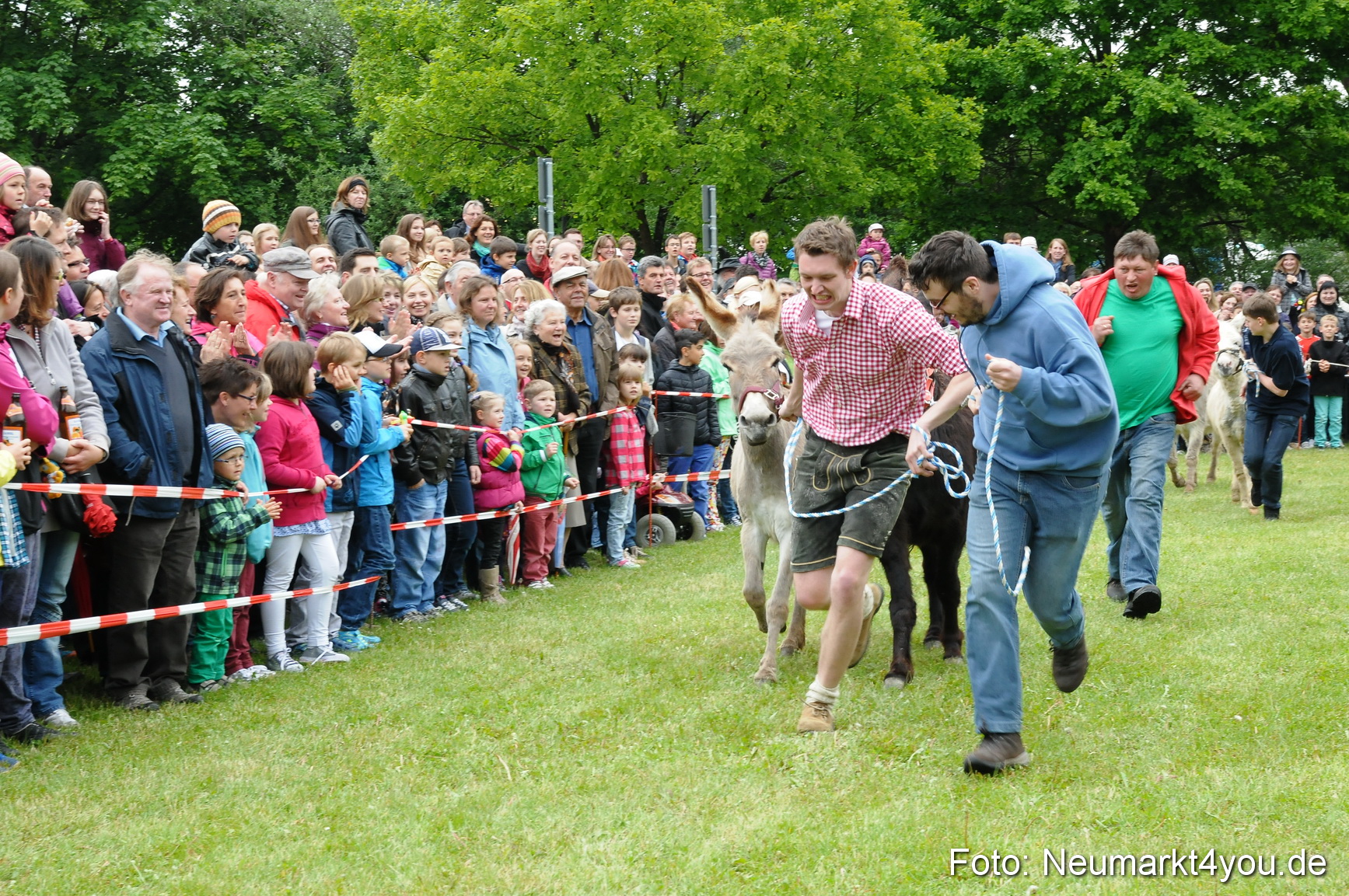 Eselrennen Fruehlingsfest Neumarkt 180514 0021