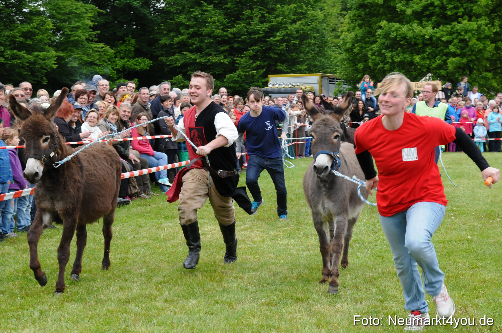 Eselrennen Fruehlingsfest Neumarkt 180514 0034