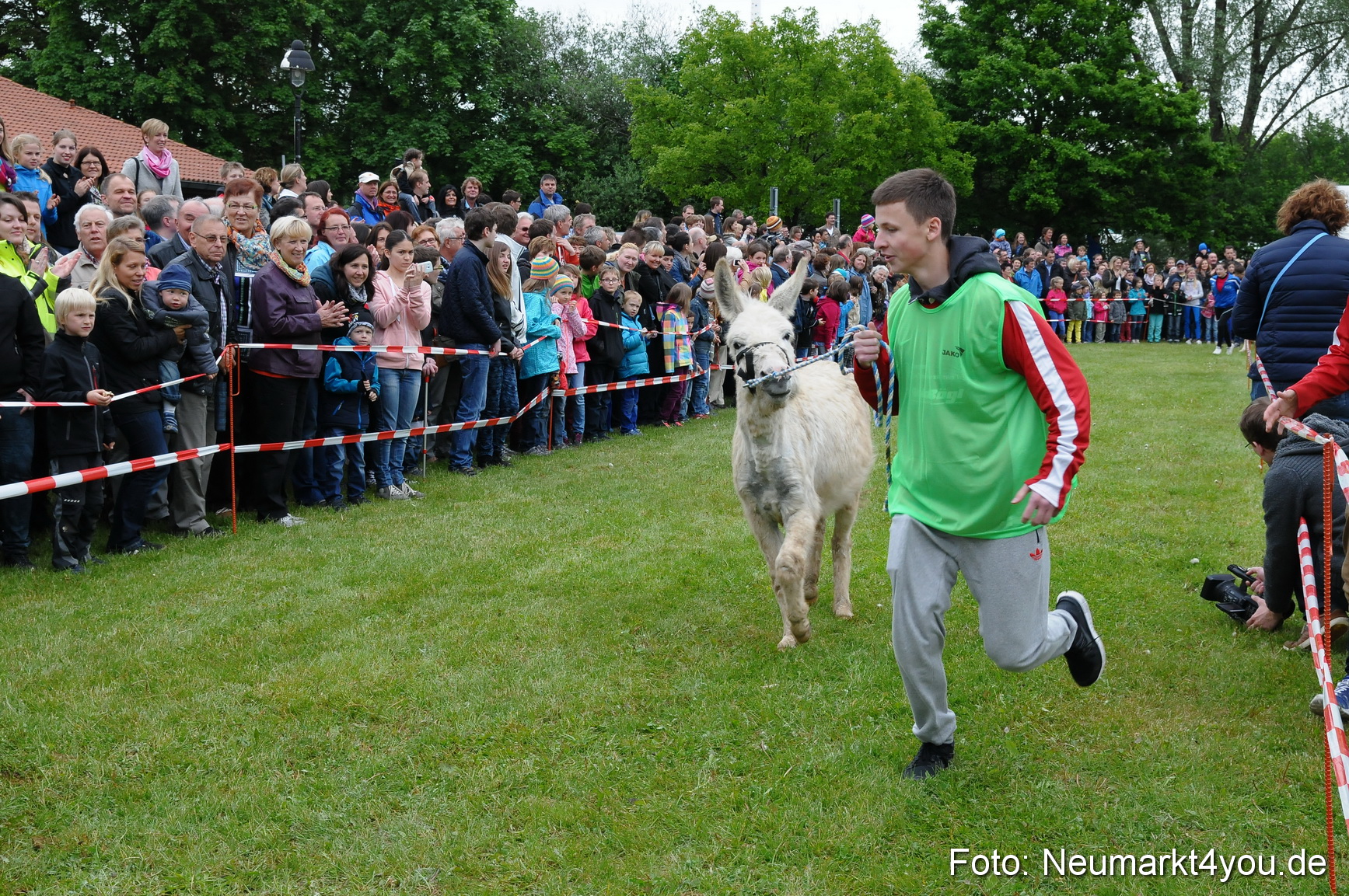 Eselrennen Fruehlingsfest Neumarkt 180514 0073
