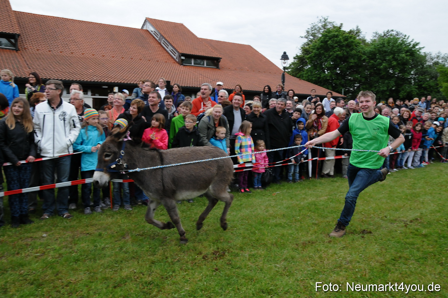 Eselrennen Fruehlingsfest Neumarkt 180514 0088