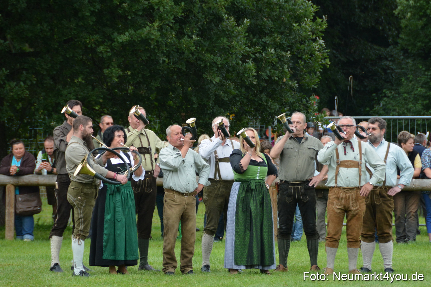 JURA Volksfest Pferde Und Fohlenschau 2014