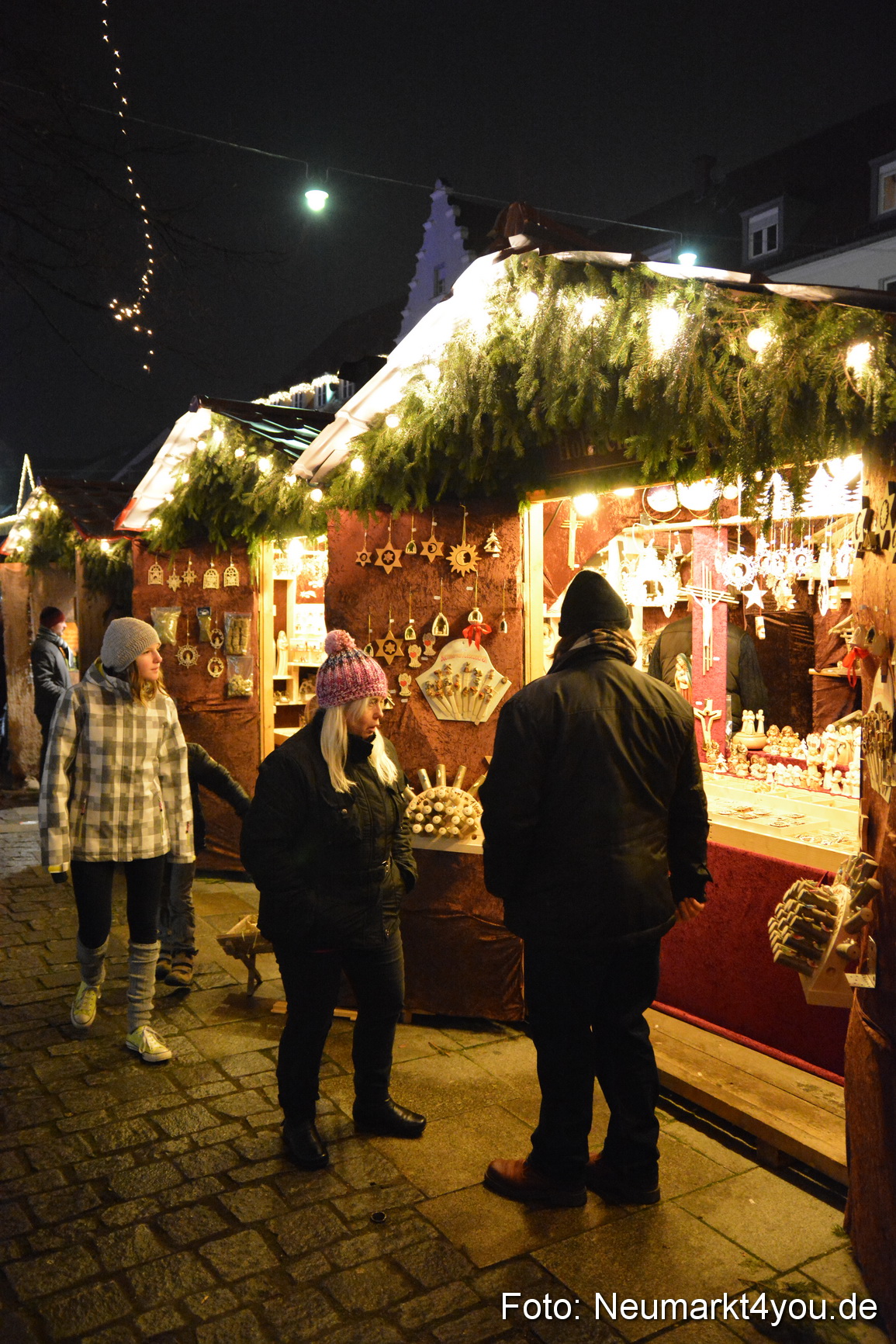 Lichterzug zum Weihnachtsmarkt 061214 0029