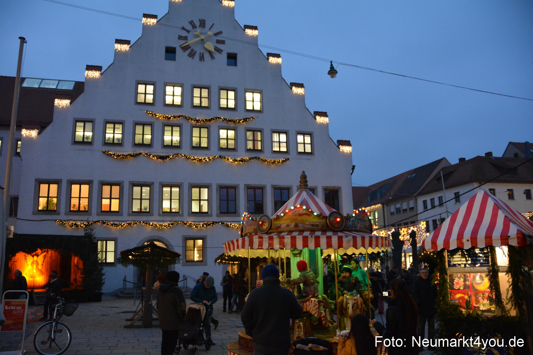 Weihnachtsmarkt Neumarkt 2014 0020