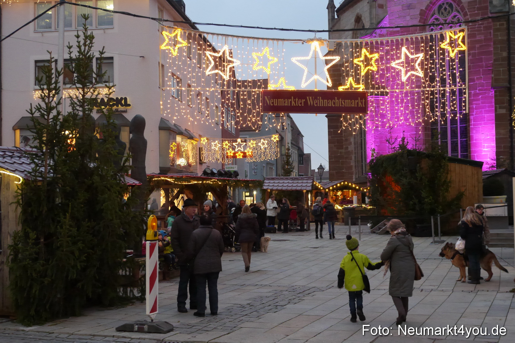 Weihnachtsmarkt Neumarkt 2014 0022