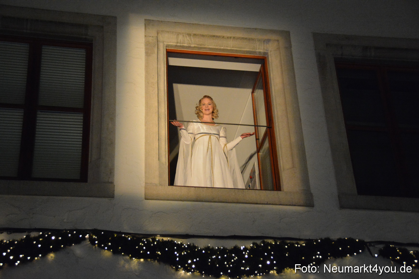 Weihnachtsmarkt Neumarkt 2014 0038