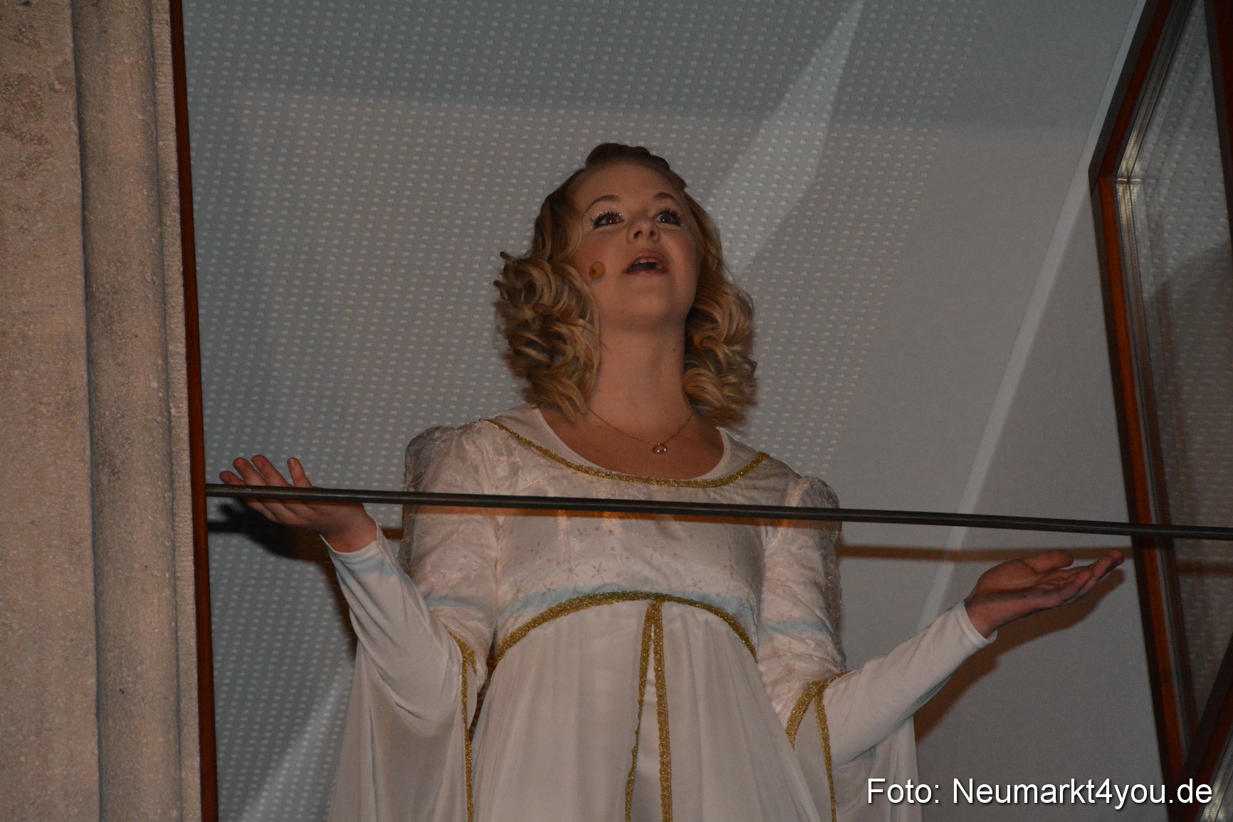 Weihnachtsmarkt Neumarkt 2014 0039