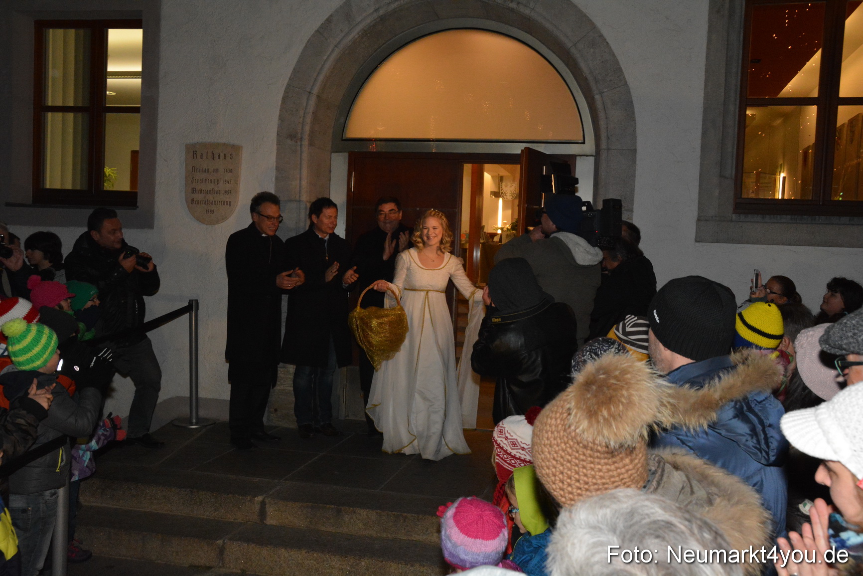 Weihnachtsmarkt Neumarkt 2014 0042