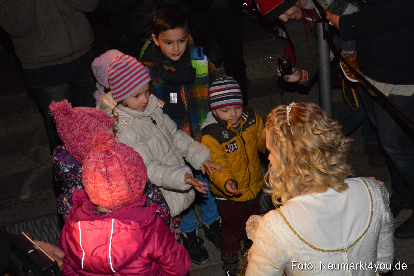 Weihnachtsmarkt Neumarkt 2014 0063