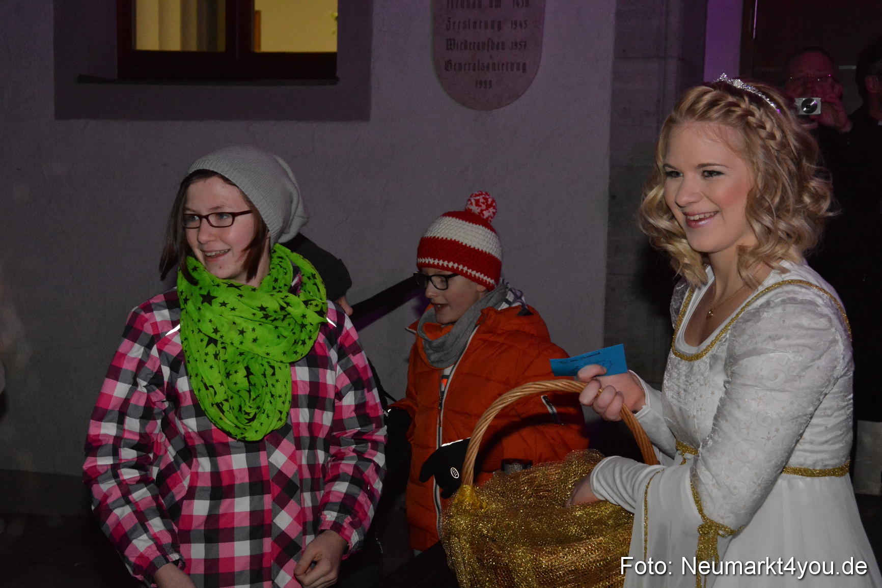 Weihnachtsmarkt Neumarkt 2014 0068