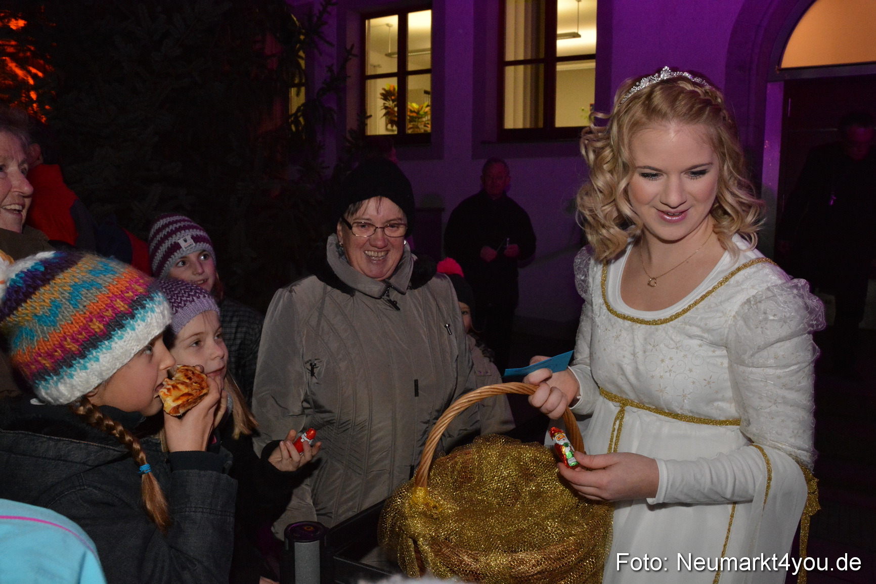 Weihnachtsmarkt Neumarkt 2014 0072